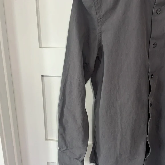 Perry Ellis Button Down - Picture 6 of 11